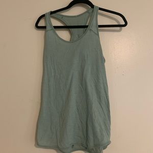 Lululemon workout tank pleated